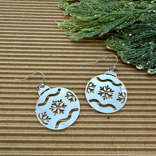 Ornament Cutout Earrings